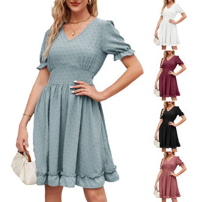 Robe Blanche Romantique à Volants – Élégance et Douceur Estivale