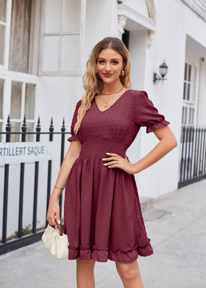 Robe Blanche Romantique à Volants – Élégance et Douceur Estivale