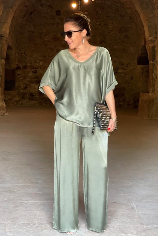 Ensemble Pantalon & Haut Satiné Noir – Élégance Décontractée